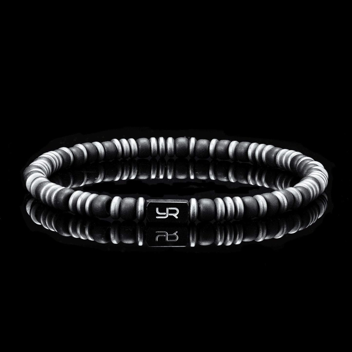 Night Hunt Miyuki Bead Bracelet（4mm）